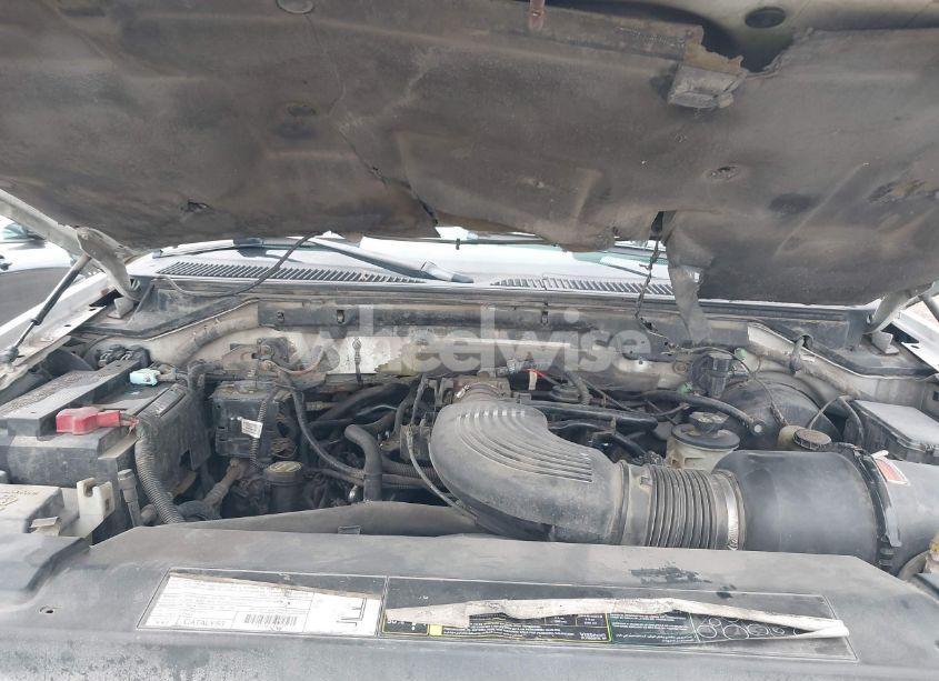 Photo 10 of 2003 Ford F-150 LARIAT/XLT (VIN 1FTRW08L03KD31867)