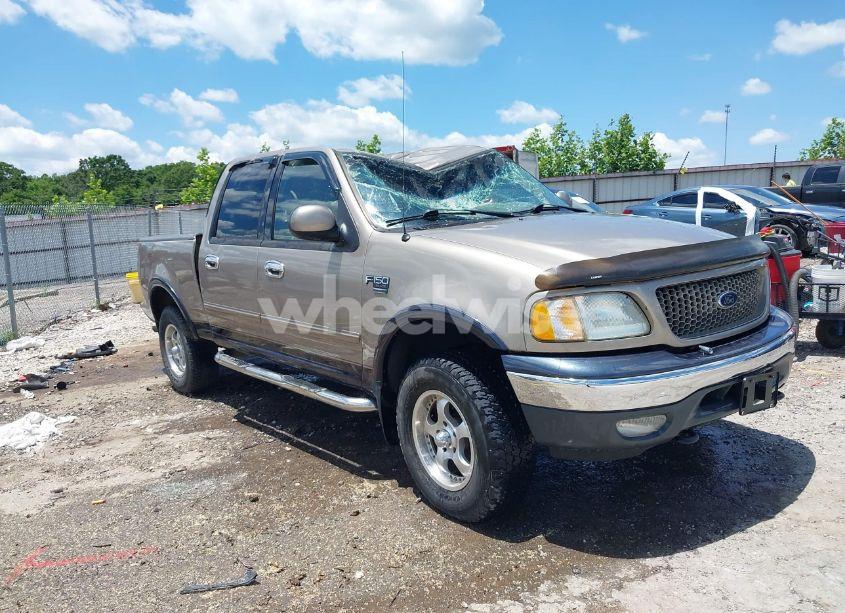 2001 Ford F-150 KING RANCH EDITION/LARIAT/XLT (VIN 1FTRW08L11KC02968) main photo