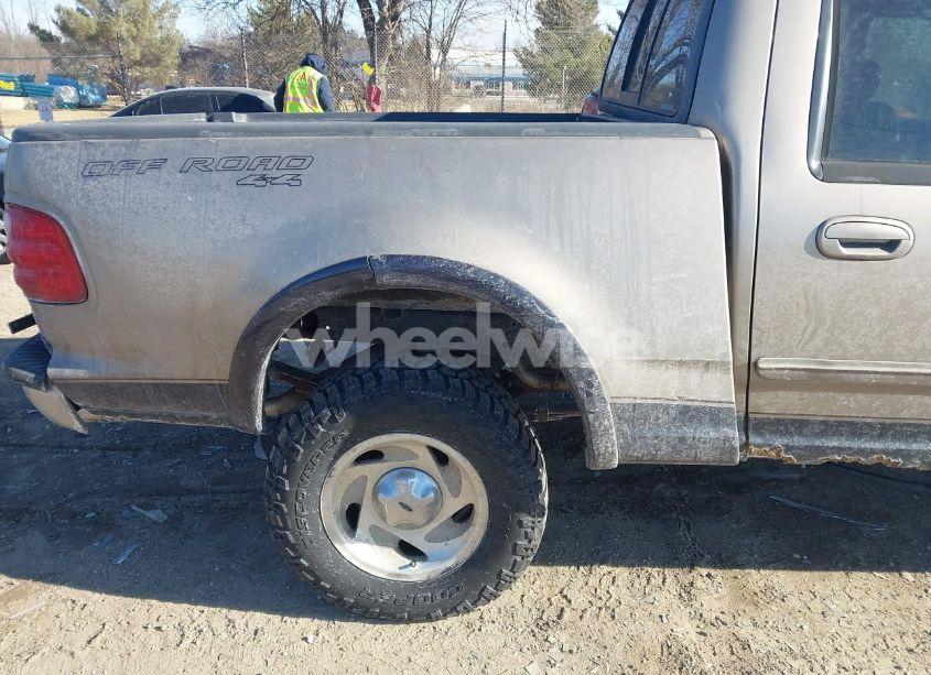 Photo 6 of 2001 Ford F-150 KING RANCH EDITION/LARIAT/XLT (VIN 1FTRW08L11KC49501)