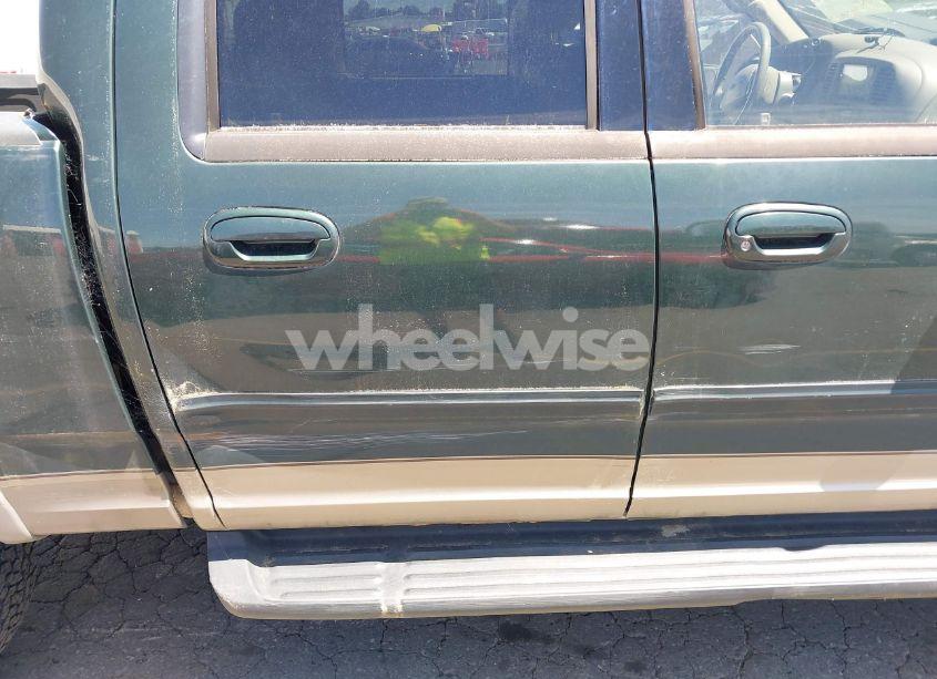 Photo 6 of 2002 Ford F-150 LARIAT/XLT (VIN 1FTRW08L12KB27190)