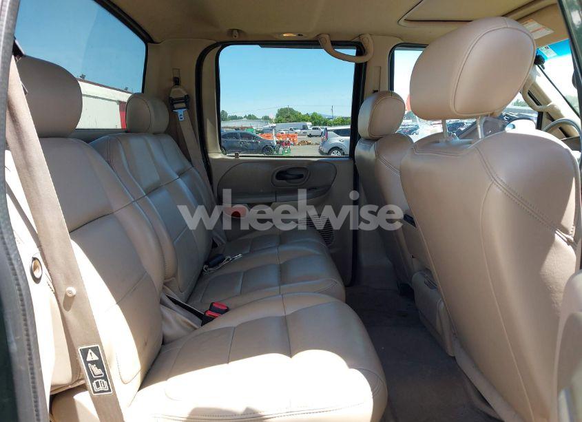 Photo 8 of 2002 Ford F-150 LARIAT/XLT (VIN 1FTRW08L12KB27190)