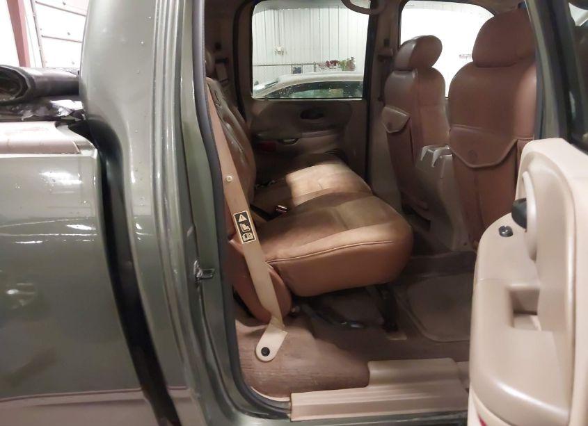 Photo 8 of 2002 Ford F-150 LARIAT/XLT (VIN 1FTRW08L12KE23908)