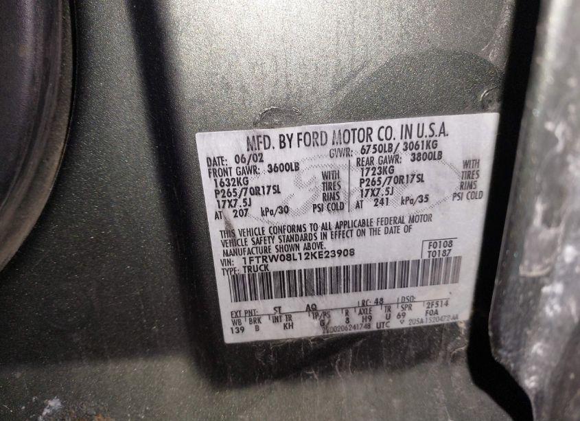 Photo 9 of 2002 Ford F-150 LARIAT/XLT (VIN 1FTRW08L12KE23908)