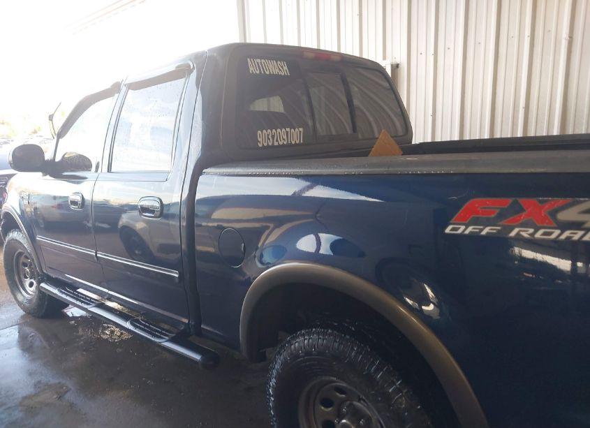 Photo 14 of 2003 Ford F-150 LARIAT/XLT (VIN 1FTRW08L13KA27866)