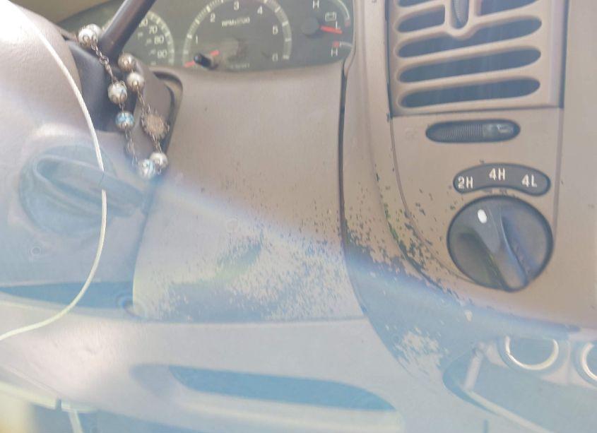 Photo 11 of 2003 Ford F-150 LARIAT/XLT (VIN 1FTRW08L13KB21049)