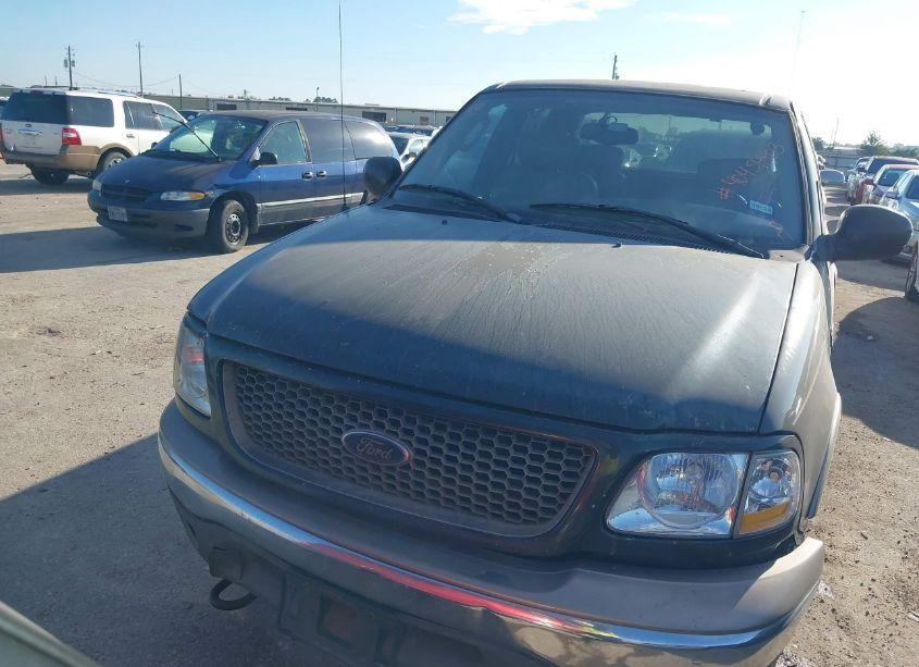 Photo 12 of 2003 Ford F-150 LARIAT/XLT (VIN 1FTRW08L13KB21049)