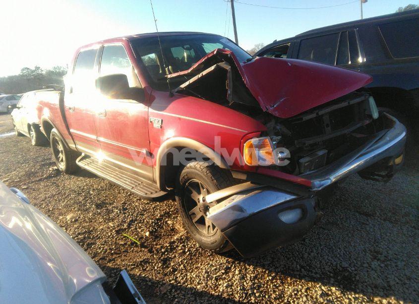 2003 Ford F-150 LARIAT/XLT (VIN 1FTRW08L13KC07557) main photo