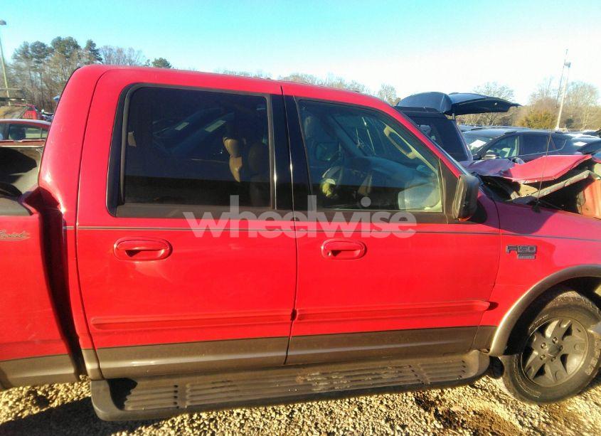 Photo 14 of 2003 Ford F-150 LARIAT/XLT (VIN 1FTRW08L13KC07557)