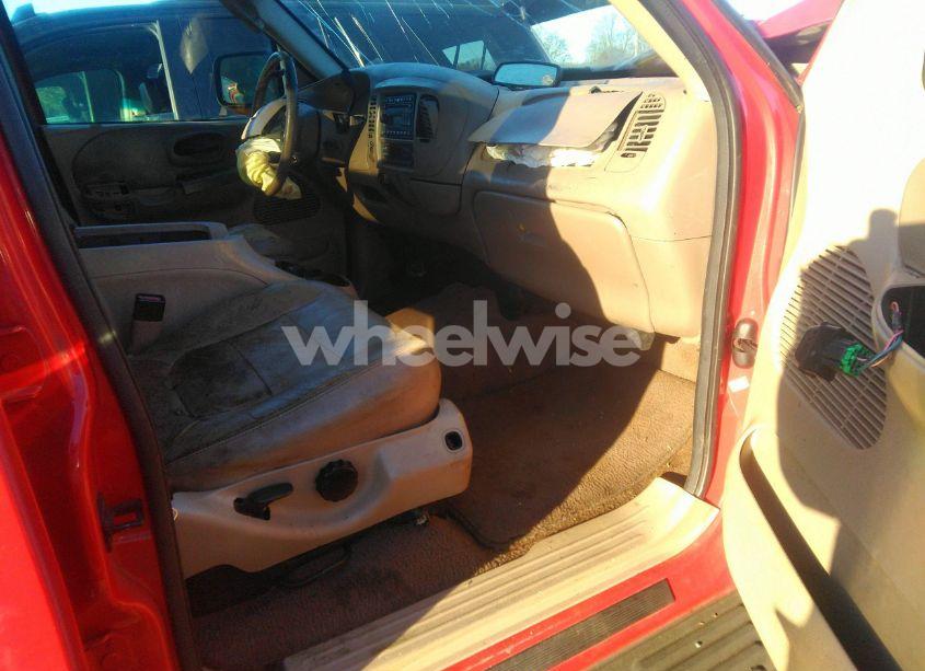 Photo 5 of 2003 Ford F-150 LARIAT/XLT (VIN 1FTRW08L13KC07557)