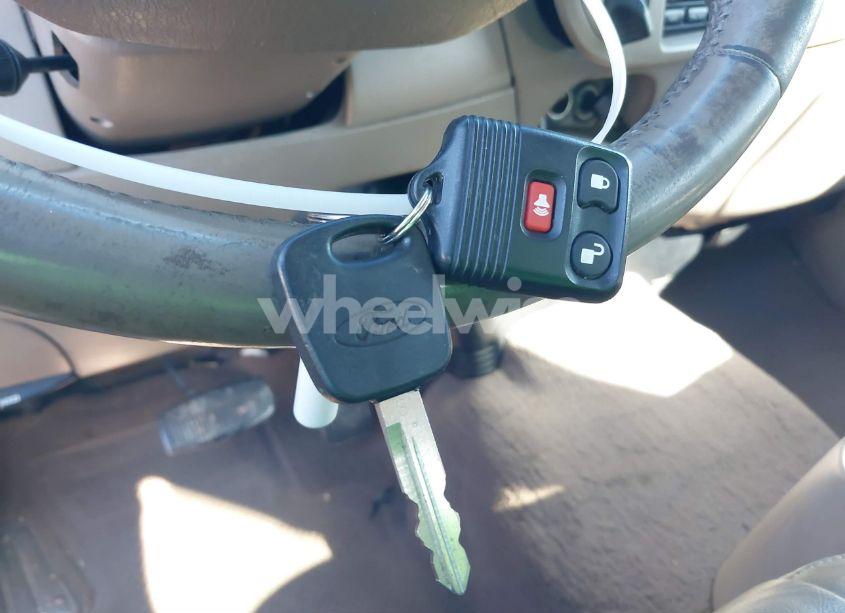 Photo 11 of 2003 Ford F-150 LARIAT/XLT (VIN 1FTRW08L13KD58785)