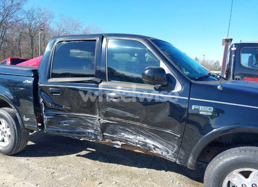 Photo 6 of 2003 Ford F-150 LARIAT/XLT (VIN 1FTRW08L13KD58785)