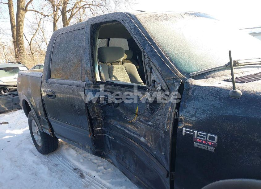 Photo 6 of 2003 Ford F-150 LARIAT/XLT (VIN 1FTRW08L13KD59791)