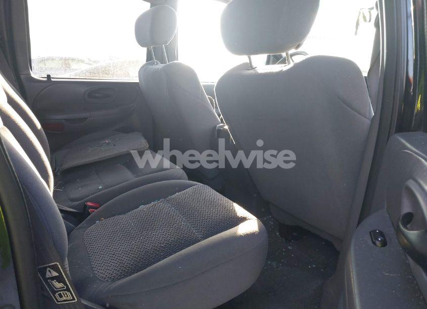 Photo 8 of 2003 Ford F-150 LARIAT/XLT (VIN 1FTRW08L13KD59791)