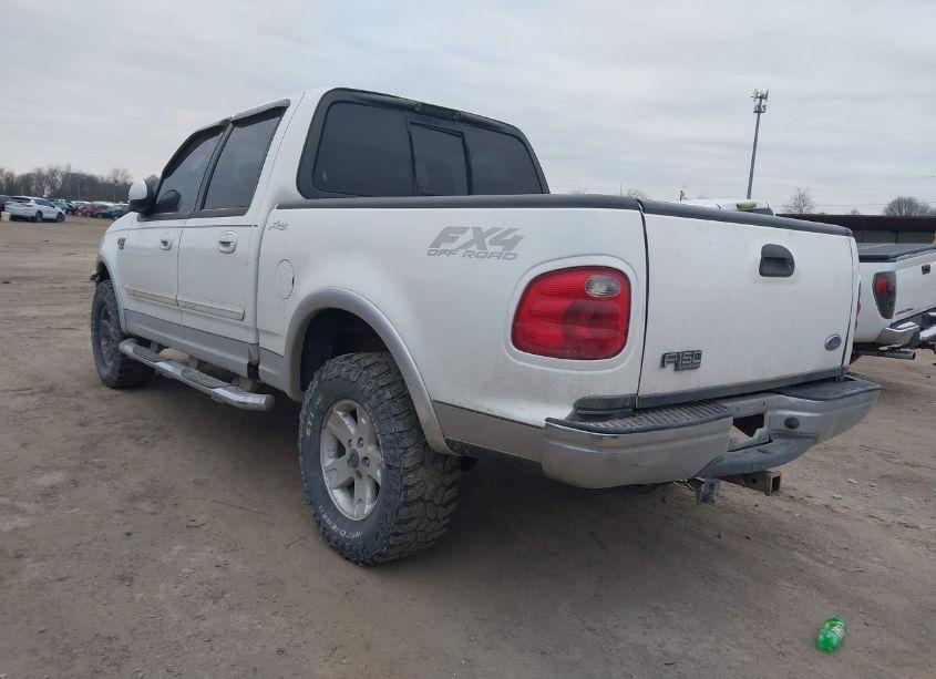 Photo 3 of 2003 Ford F-150 LARIAT/XLT (VIN 1FTRW08L13KD72329)