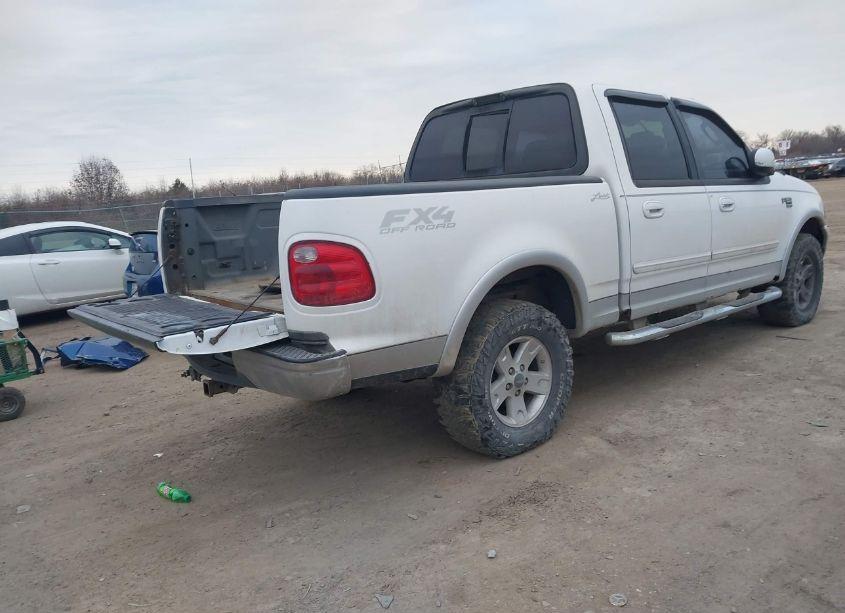 Photo 4 of 2003 Ford F-150 LARIAT/XLT (VIN 1FTRW08L13KD72329)