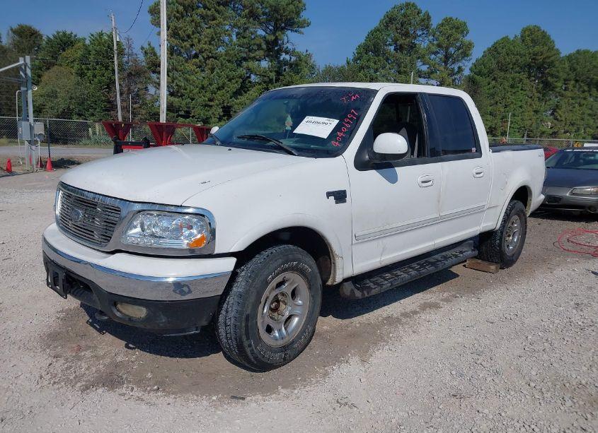 Photo 2 of 2001 Ford F-150 KING RANCH EDITION/LARIAT/XLT (VIN 1FTRW08L21KD70182)