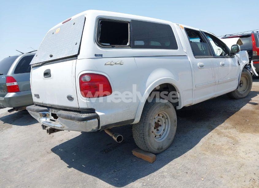 Photo 4 of 2001 Ford F-150 KING RANCH EDITION/LARIAT/XLT (VIN 1FTRW08L21KE93674)