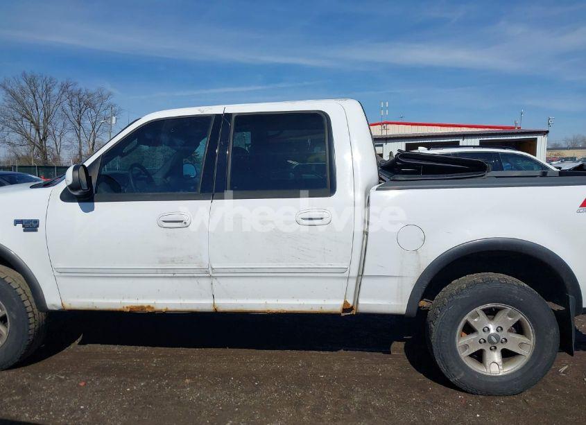 Photo 14 of 2003 Ford F-150 LARIAT/XLT (VIN 1FTRW08L23KA28573)