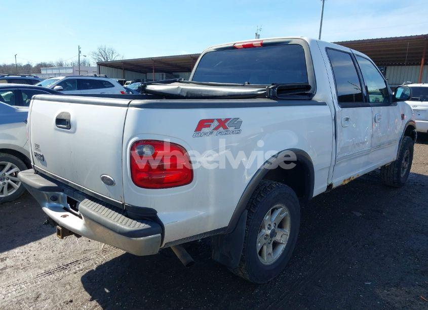 Photo 4 of 2003 Ford F-150 LARIAT/XLT (VIN 1FTRW08L23KA28573)