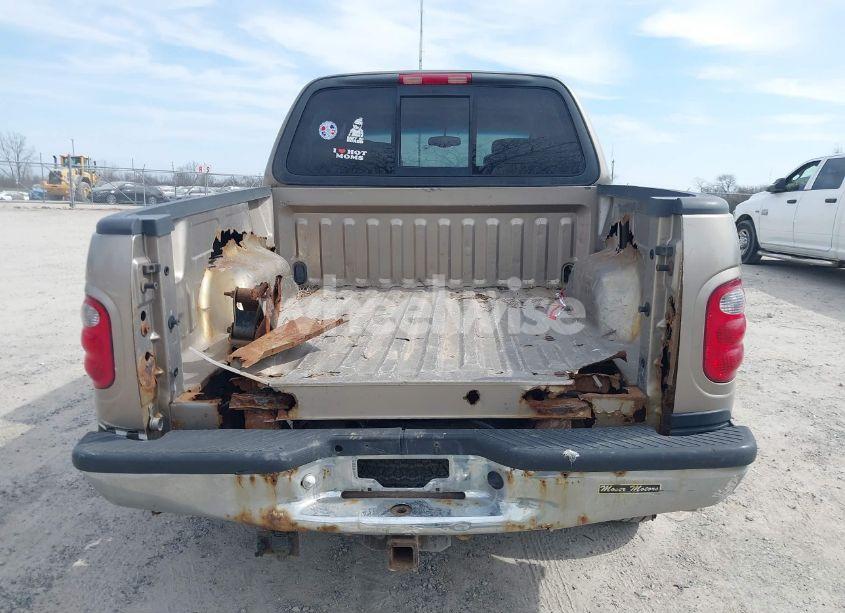 Photo 16 of 2003 Ford F-150 LARIAT/XLT (VIN 1FTRW08L23KC61319)