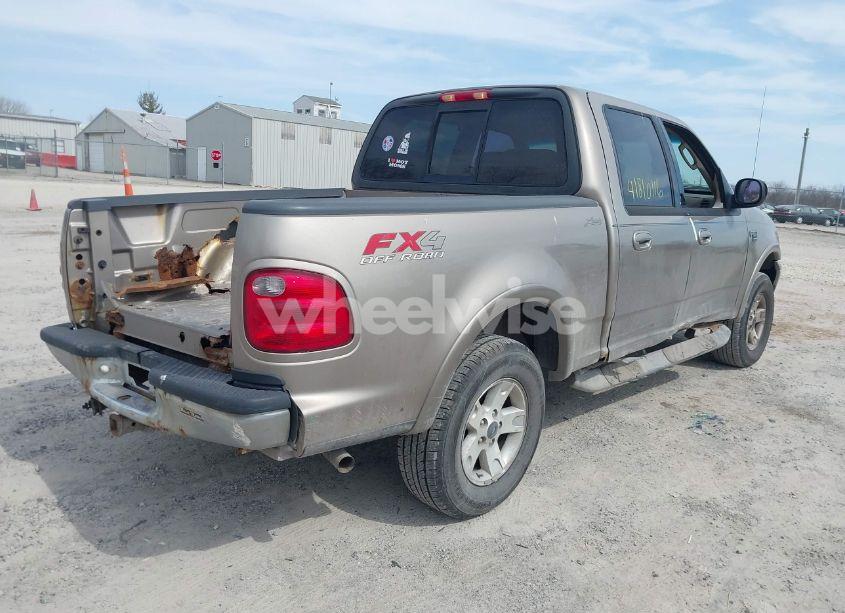 Photo 4 of 2003 Ford F-150 LARIAT/XLT (VIN 1FTRW08L23KC61319)