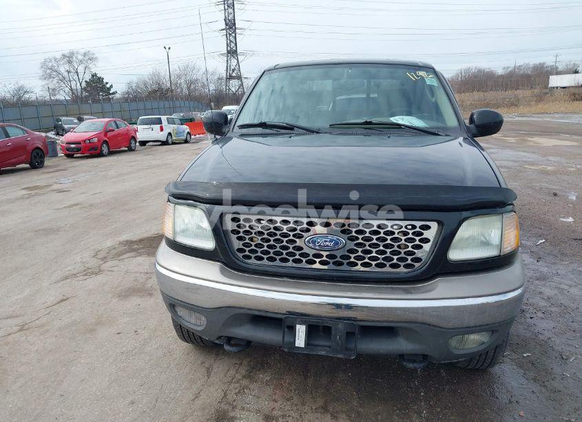Photo 12 of 2003 Ford F-150 LARIAT/XLT (VIN 1FTRW08L23KD29117)