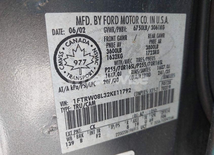 Photo 9 of 2002 Ford F-150 LARIAT/XLT (VIN 1FTRW08L32KE11792)