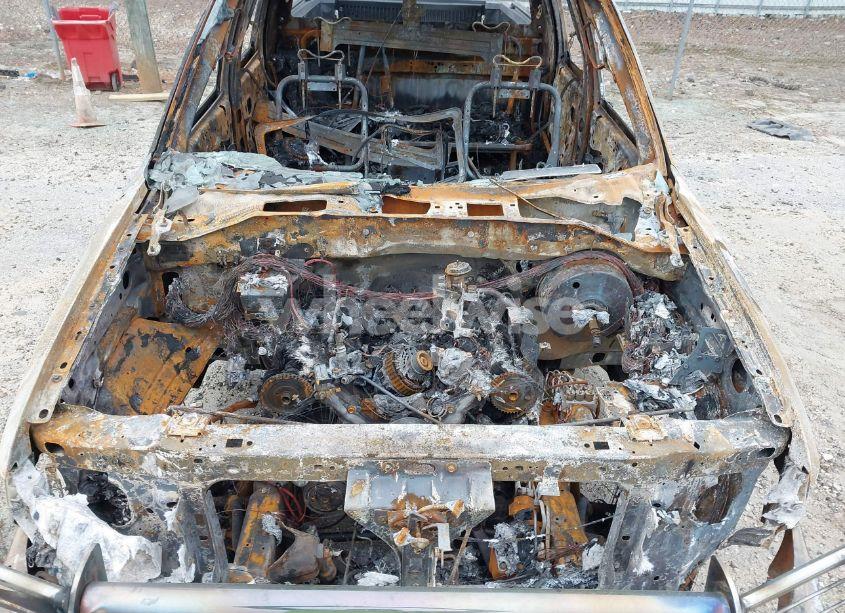 Photo 10 of 2002 Ford F-150 LARIAT/XLT (VIN 1FTRW08L32KE34232)