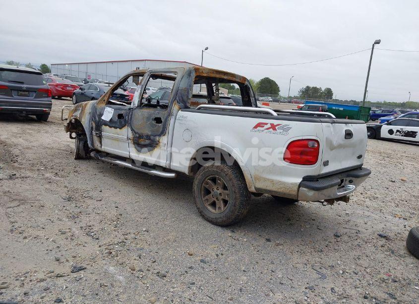 Photo 3 of 2002 Ford F-150 LARIAT/XLT (VIN 1FTRW08L32KE34232)