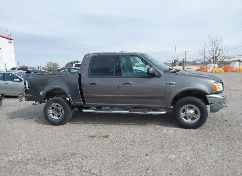 Photo 13 of 2003 Ford F-150 LARIAT/XLT (VIN 1FTRW08L33KC77545)