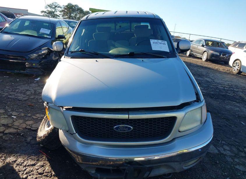 Photo 12 of 2003 Ford F-150 LARIAT/XLT (VIN 1FTRW08L33KD14240)