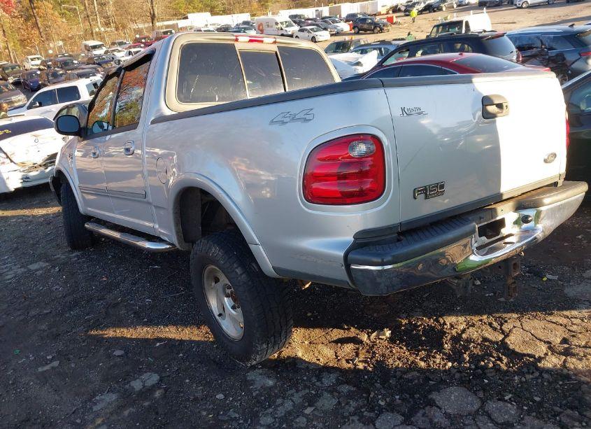 Photo 3 of 2003 Ford F-150 LARIAT/XLT (VIN 1FTRW08L33KD14240)