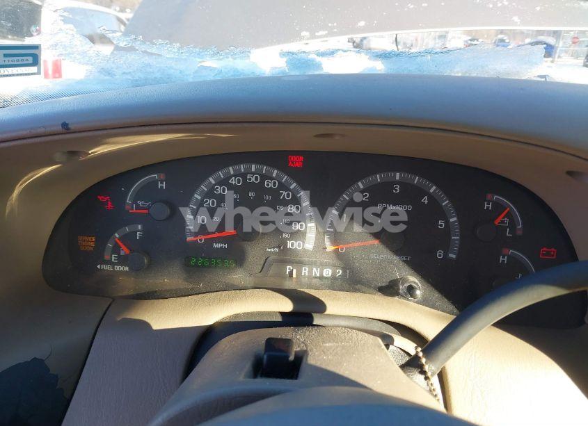 Photo 7 of 2001 Ford F-150 KING RANCH EDITION/LARIAT/XLT (VIN 1FTRW08L41KB31930)