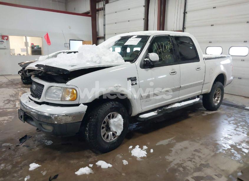 Photo 2 of 2001 Ford F-150 KING RANCH EDITION/LARIAT/XLT (VIN 1FTRW08L41KF19093)