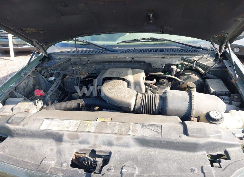 Photo 10 of 2002 Ford F-150 LARIAT/XLT (VIN 1FTRW08L42KC44438)