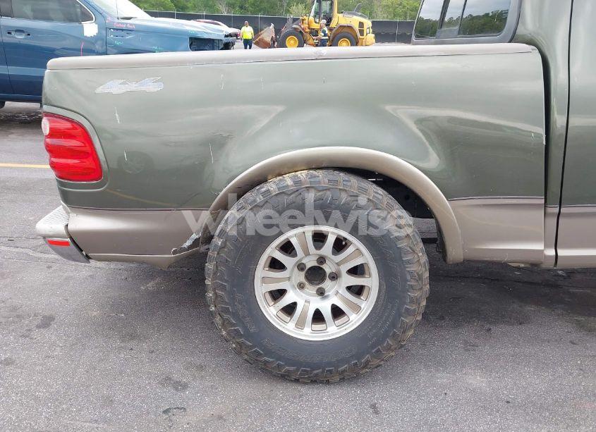 Photo 14 of 2002 Ford F-150 LARIAT/XLT (VIN 1FTRW08L42KE05595)