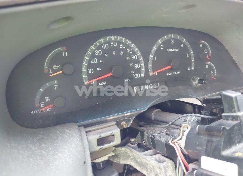 Photo 7 of 2002 Ford F-150 LARIAT/XLT (VIN 1FTRW08L42KE05595)