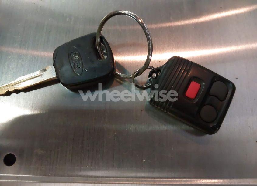 Photo 11 of 2003 Ford F-150 LARIAT/XLT (VIN 1FTRW08L43KD00301)