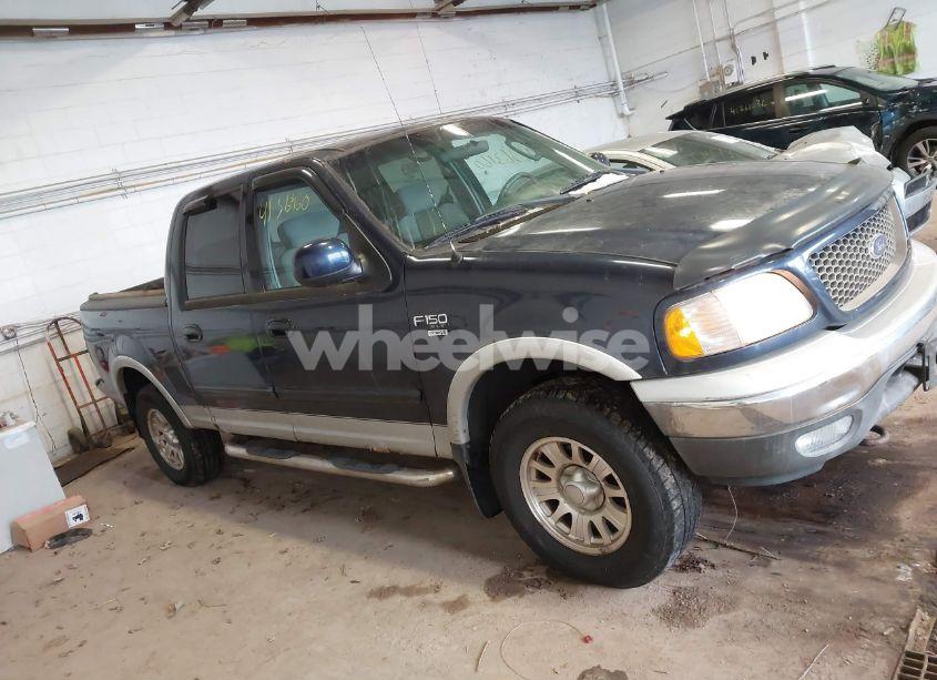 Photo 13 of 2003 Ford F-150 LARIAT/XLT (VIN 1FTRW08L43KD00301)