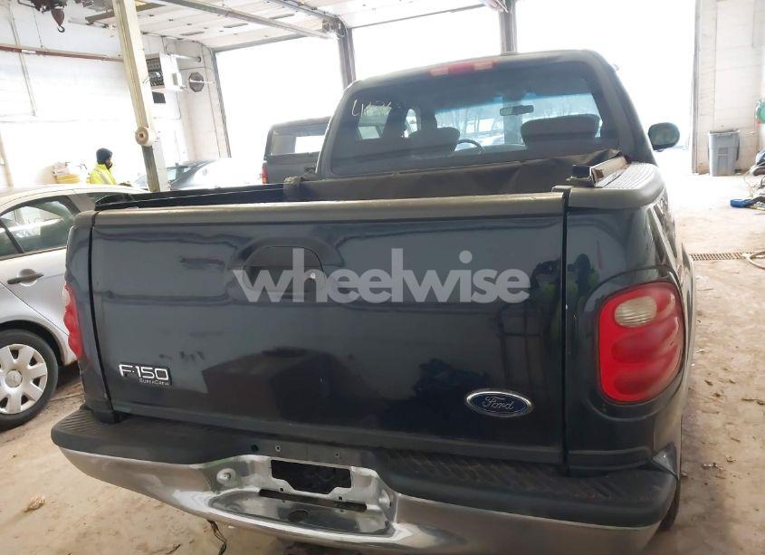 Photo 16 of 2003 Ford F-150 LARIAT/XLT (VIN 1FTRW08L43KD00301)