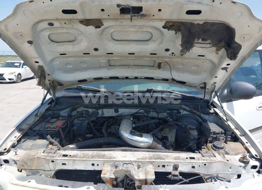 Photo 10 of 2003 Ford F-150 LARIAT/XLT (VIN 1FTRW08L43KD98052)