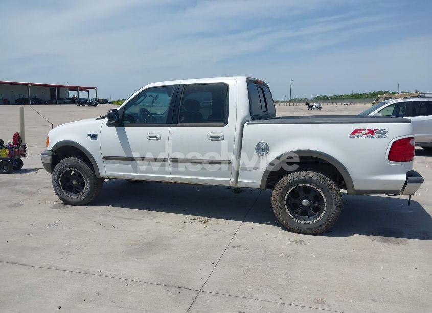 Photo 14 of 2003 Ford F-150 LARIAT/XLT (VIN 1FTRW08L43KD98052)