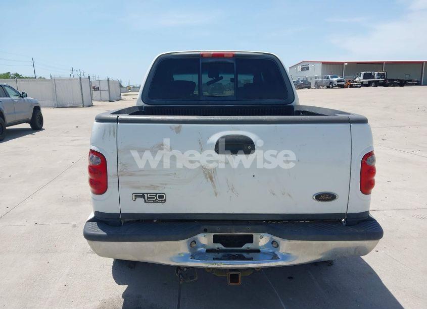 Photo 16 of 2003 Ford F-150 LARIAT/XLT (VIN 1FTRW08L43KD98052)