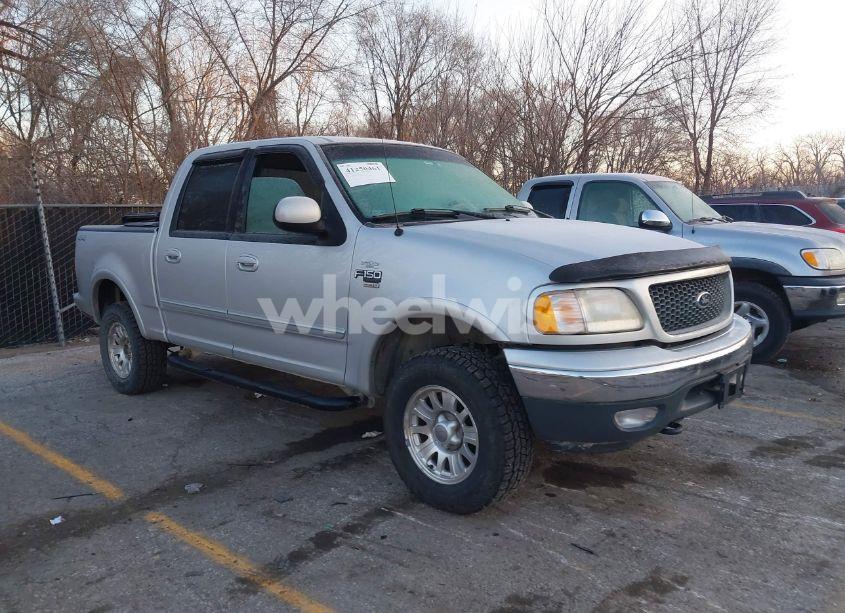 2001 Ford F-150 KING RANCH EDITION/LARIAT/XLT (VIN 1FTRW08L51KE34392) main photo