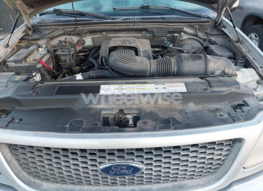 Photo 10 of 2001 Ford F-150 KING RANCH EDITION/LARIAT/XLT (VIN 1FTRW08L51KE34392)