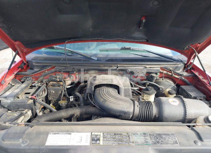 Photo 10 of 2002 Ford F-150 LARIAT/XLT (VIN 1FTRW08L52KC52659)