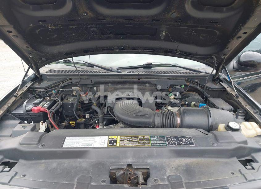 Photo 10 of 2003 Ford F-150 LARIAT/XLT (VIN 1FTRW08L53KA84796)