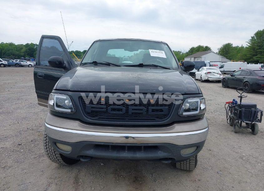 Photo 12 of 2003 Ford F-150 LARIAT/XLT (VIN 1FTRW08L53KA84796)