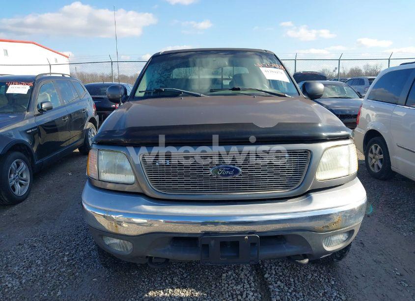 Photo 12 of 2003 Ford F-150 LARIAT/XLT (VIN 1FTRW08L53KB07901)