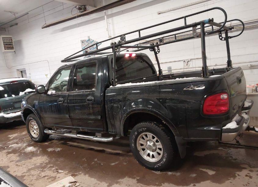 Photo 14 of 2003 Ford F-150 LARIAT/XLT (VIN 1FTRW08L53KB25833)